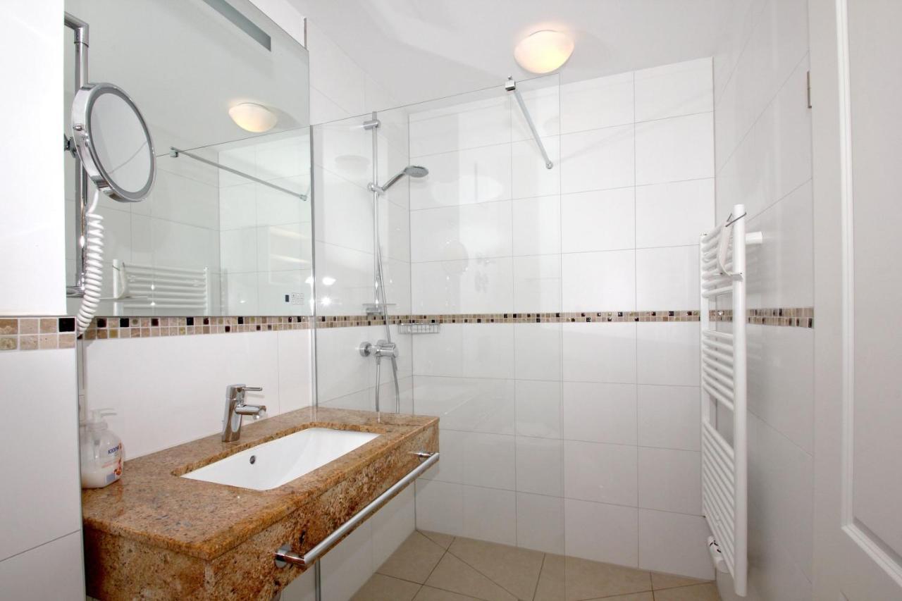 Strandnahe Fewo Mit Terrasse, Gratis Nutzung Vom Ahoi Erlebnisbad Und Sauna In Sellin - Rex Rugia Fewo 14-4 Lobbe Ngoại thất bức ảnh
